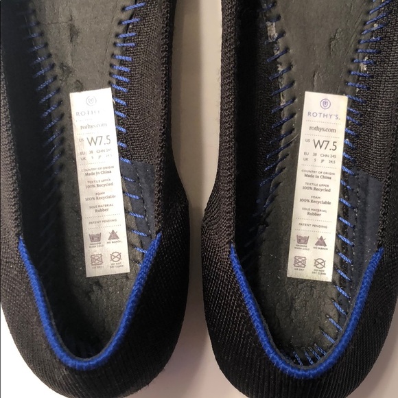 Rothy’s The Point - Black Solid - Picture 3 of 4